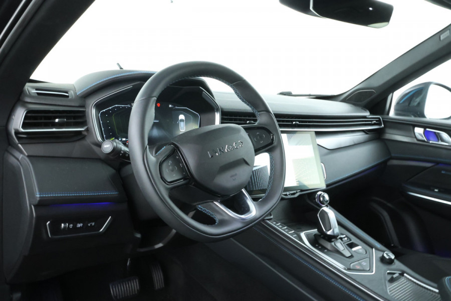 Lynk & Co 01 1.5 Zwarte hemel, Panorama, Digital Dash!