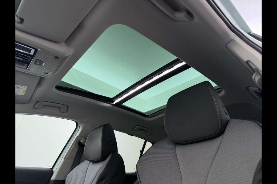Škoda ENYAQ iV 60 Panoramadak Warmtepomp Trekhaak SOH 93% Elek.Stoel+Memory Navi 3-Zone Ecc 360°Camera Adap.Cruise Apple Carplay Android Auto Stoel+Stuurverwarming Lmv P Assist Keyless advanced Led Matrix Klimaat Plus Origineel Nederlandse Auto 1.000KG Trekgewicht