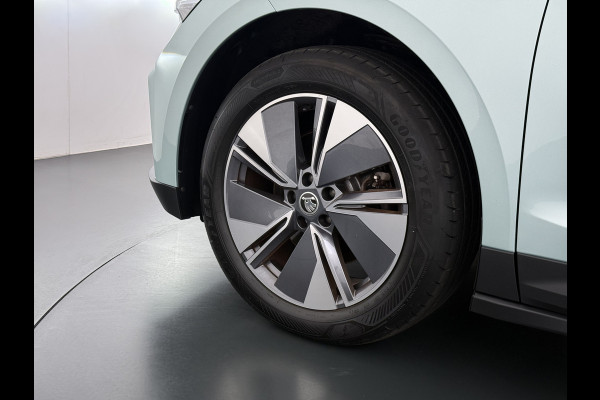 Škoda ENYAQ iV 60 Panoramadak Warmtepomp Trekhaak SOH 93% Elek.Stoel+Memory Navi 3-Zone Ecc 360°Camera Adap.Cruise Apple Carplay Android Auto Stoel+Stuurverwarming Lmv P Assist Keyless advanced Led Matrix Klimaat Plus Origineel Nederlandse Auto 1.000KG Trekgewicht