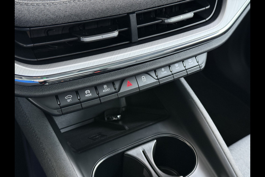Škoda ENYAQ iV 60 Panoramadak Warmtepomp Trekhaak SOH 93% Elek.Stoel+Memory Navi 3-Zone Ecc 360°Camera Adap.Cruise Apple Carplay Android Auto Stoel+Stuurverwarming Lmv P Assist Keyless advanced Led Matrix Klimaat Plus Origineel Nederlandse Auto 1.000KG Trekgewicht