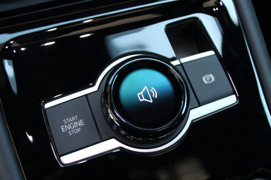 Volkswagen Tayron 1.5 eHybrid R-Line Edition | Leder | 360 camera | Adaptive cruise | Nieuw