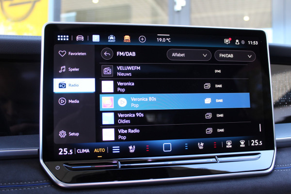 Volkswagen Tayron 1.5 eHybrid R-Line Edition | Leder | 360 camera | Adaptive cruise | Nieuw