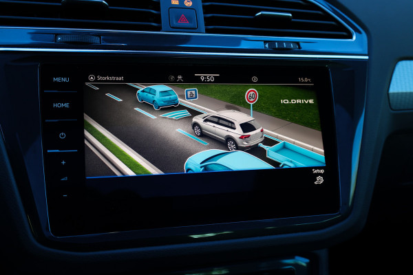 Volkswagen Tiguan 1.5 TSI Life Business | NAP! | PANO | MASSAGE | STOEL/STUURVERW | KEYLESS | ELEK TREKHAAK | ACC |