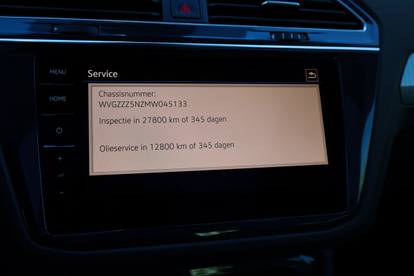Volkswagen Tiguan 1.5 TSI Life Business | NAP! | PANO | MASSAGE | STOEL/STUURVERW | KEYLESS | ELEK TREKHAAK | ACC |