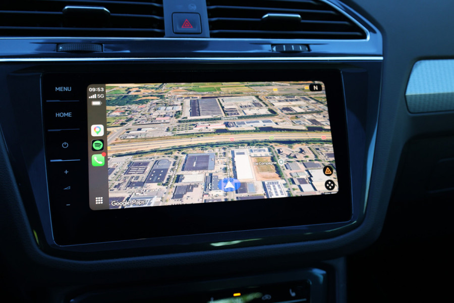 Volkswagen Tiguan 1.5 TSI Life Business | NAP! | PANO | MASSAGE | STOEL/STUURVERW | KEYLESS | ELEK TREKHAAK | ACC |
