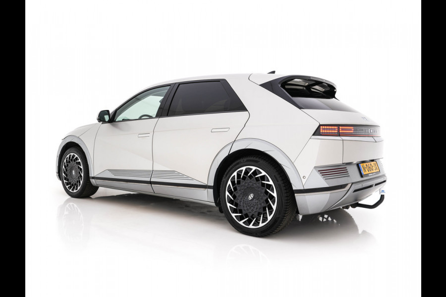 Hyundai IONIQ 5 Lounge 73kWh [ 3-Fase ] {SOH-97%} (INCL-BTW) Aut *HEATPUMP | LEATHER | BOSE-SOUND | FULL-LED | ADAPTIVE-CRUISE | BLINDSPOT | DIGI-COCKPIT | AMBIENTLIGHT | DAB | SHIFTPADDLES | HEAD-UP | NAVI-FULLMAP | KEYLESS | ...