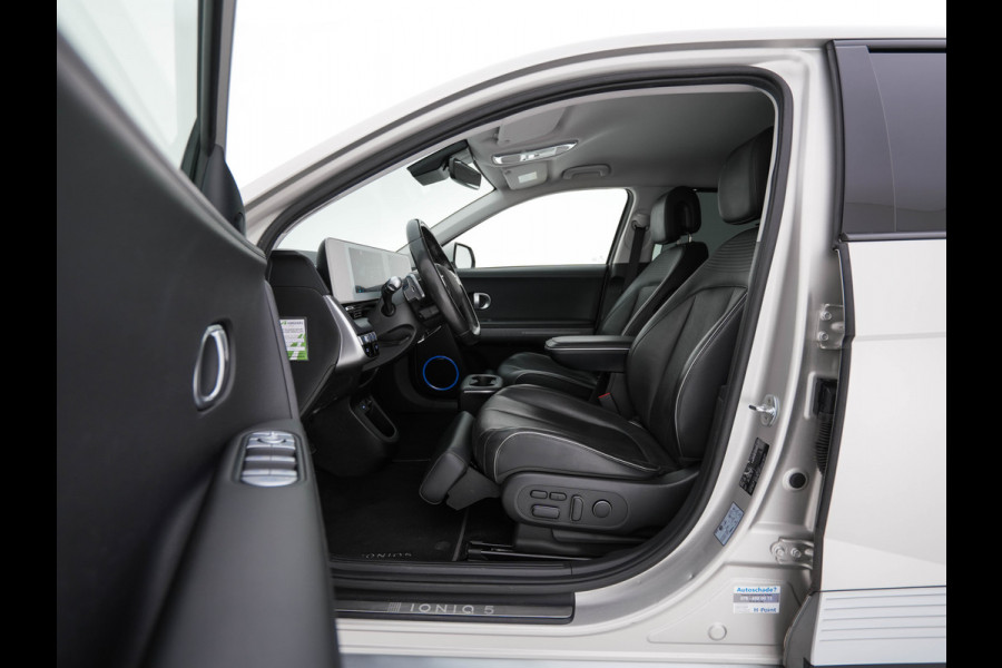 Hyundai IONIQ 5 Lounge 73kWh [ 3-Fase ] {SOH-97%} (INCL-BTW) Aut *HEATPUMP | LEATHER | BOSE-SOUND | FULL-LED | ADAPTIVE-CRUISE | BLINDSPOT | DIGI-COCKPIT | AMBIENTLIGHT | DAB | SHIFTPADDLES | HEAD-UP | NAVI-FULLMAP | KEYLESS | ...