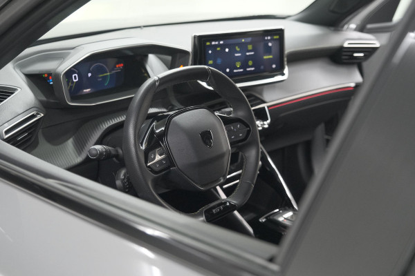 Peugeot e-2008 EV GT 50 kWh | 11 KW Laadfunctie | 360 Camera | Dodehoekdetectie | Apple Carplay