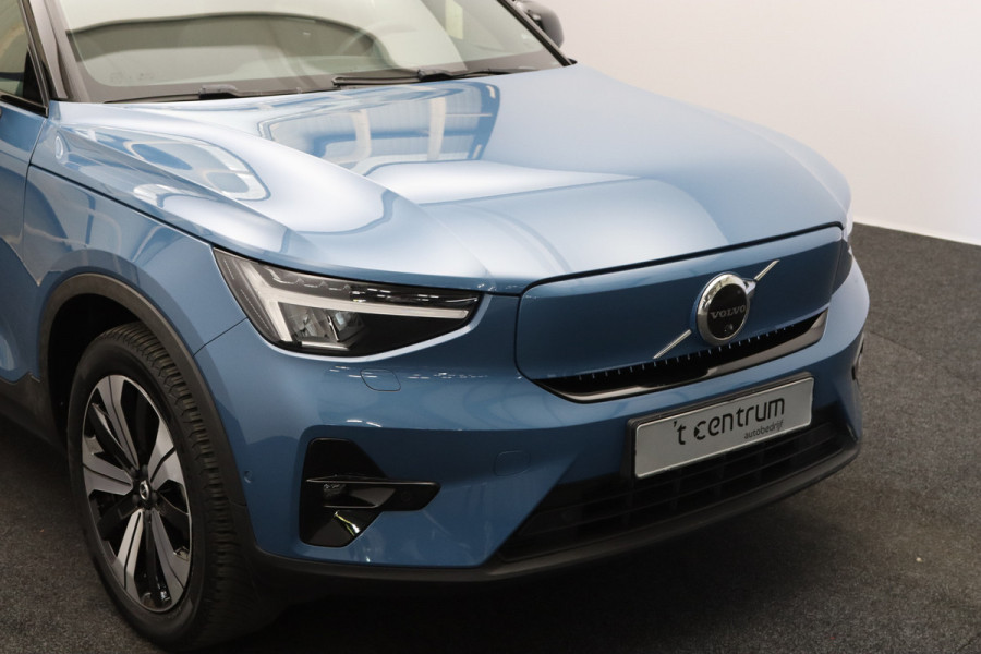 Volvo XC40 Recharge Ultimate 70 kWh 232 PK, Harman/Kardon, Panoramadak, 360 Camera, Adap. Cruise Control