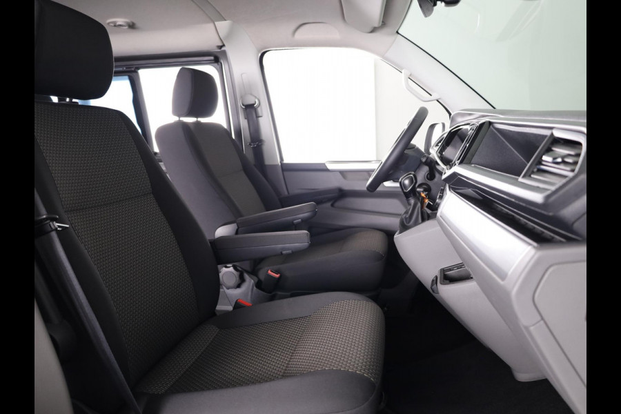 Volkswagen Transporter 2.0 TDI L2H3 28 Bulli 150 PK DSG (Automaat) | Dubbele cabine | Trekhaak | Parkeercamera |