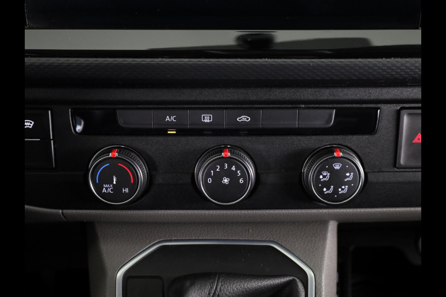 Volkswagen Transporter 2.0 TDI L2H3 28 Bulli 150 PK DSG (Automaat) | Dubbele cabine | Trekhaak | Parkeercamera |