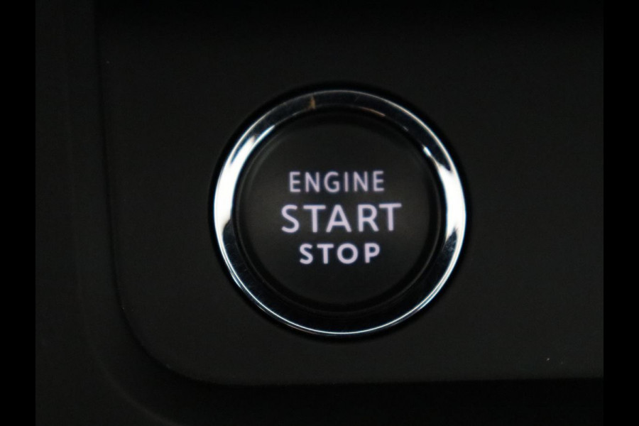 Citroën C5 Aircross 1.6 Plug-in Hybrid 225 Business | SOH 94,3% | Trekhaak | Camera | Carplay | Navigatie | Parkeerhulp | Half leder | Digital Cockpit | Climate control | Cruise control | PHEV | Plug In