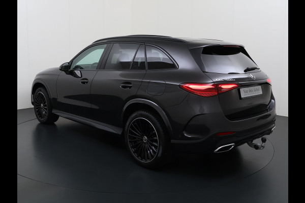 Mercedes-Benz GLC 400e 4Matic AMG 381pk // Panorama dak // Trekhaak // Rijassistentiepakket // Distronic // 360 Camera // 20" AMG // Carplay