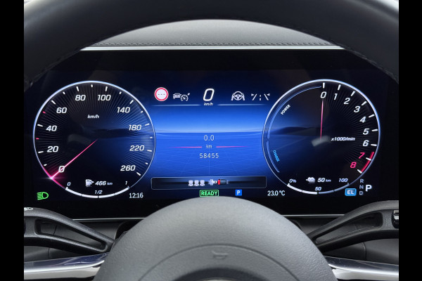 Mercedes-Benz GLC 400e 4Matic AMG 381pk // Panorama dak // Trekhaak // Rijassistentiepakket // Distronic // 360 Camera // 20" AMG // Carplay