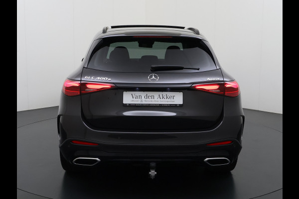 Mercedes-Benz GLC 400e 4Matic AMG 381pk // Panorama dak // Trekhaak // Rijassistentiepakket // Distronic // 360 Camera // 20" AMG // Carplay
