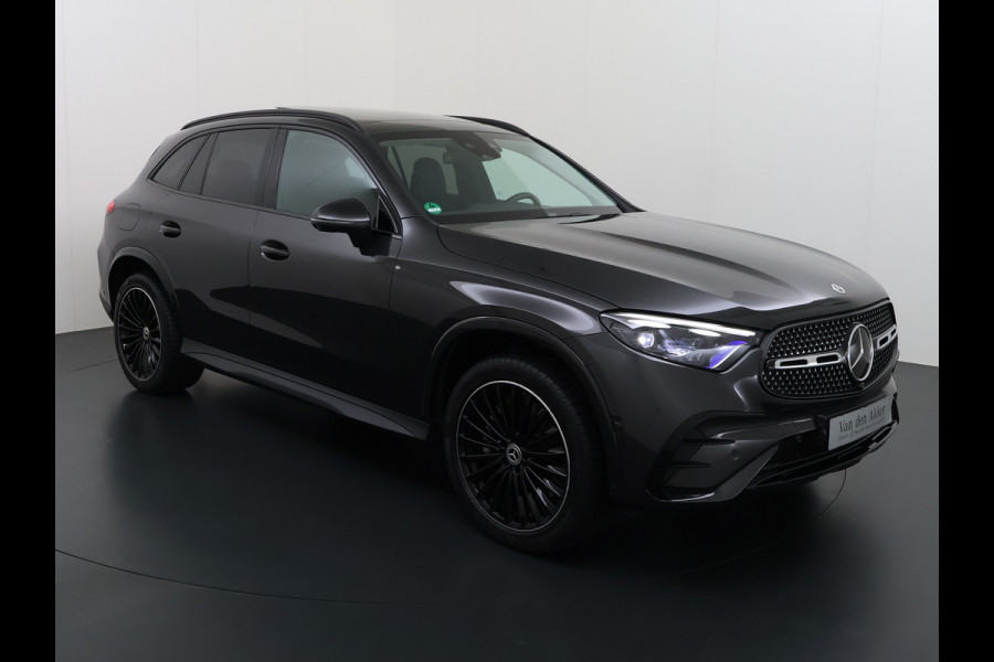 Mercedes-Benz GLC 400e 4Matic AMG 381pk // Panorama dak // Trekhaak // Rijassistentiepakket // Distronic // 360 Camera // 20" AMG // Carplay