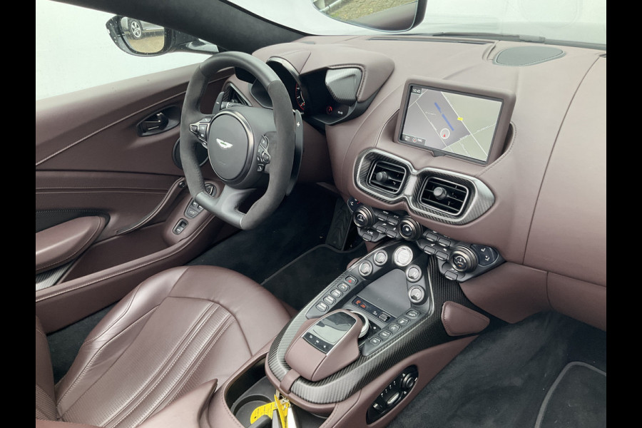 Aston Martin Vantage 4.0 V8 360° Leer Sportzetels 21 Inch Xenon-Grey 10.487KM!