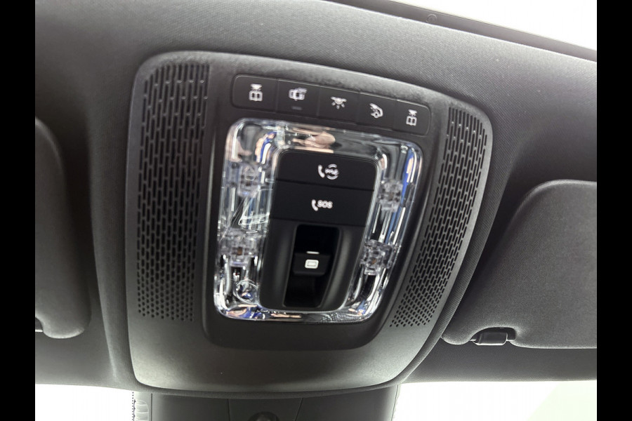 Mercedes-Benz EQA 250+ Business Solution Luxury 71 kWh | Trekhaak | Sierdelen in Star Pattern | Warmtewerend, donkergetint glas | Smartphone integratie | Panoramaschuifdak | 18 inch multispaakse lichtmetalen velgen |