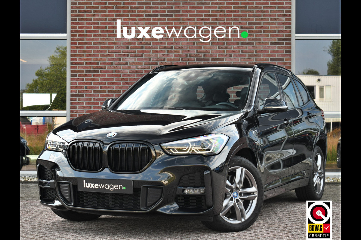 BMW X1 xDrive25e 220pk M-Sport Leder Stuurverw LED El-klep DAB BTW-auto!