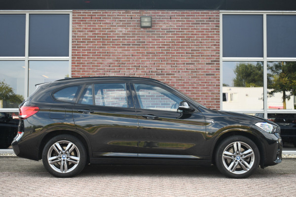 BMW X1 xDrive25e 220pk M-Sport Leder Stuurverw LED El-klep DAB BTW-auto!