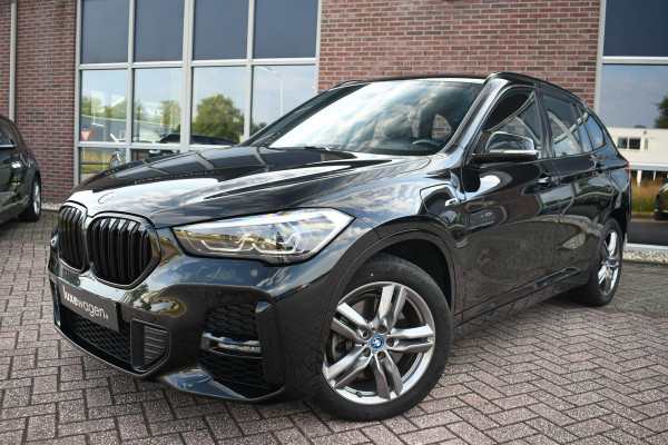 BMW X1 xDrive25e 220pk M-Sport Leder Stuurverw LED El-klep DAB BTW-auto!