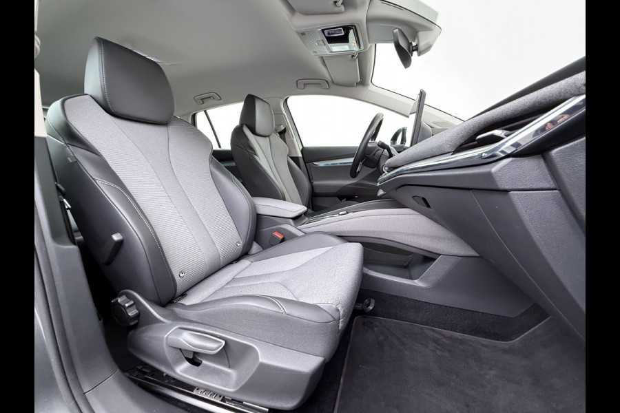 Škoda ENYAQ iV 60 Trekhaak SOH 94% Camera Navi Ecc Apple Carplay Android Auto Pdc Keyless-go Led Lmv Bluetooth Rijstrooksensor P Assist 1.000KG Trekgewicht Origineel Nederlandse Auto