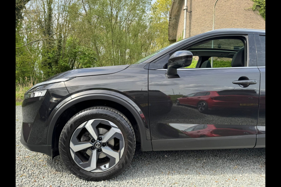 Nissan QASHQAI 1.3 MHEV 158PK XTRONIC N-CONNECTA 360CAMERA/NAVI/PANORAMADAK