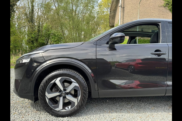 Nissan QASHQAI 1.3 MHEV 158PK XTRONIC N-CONNECTA 360CAMERA/NAVI/PANORAMADAK