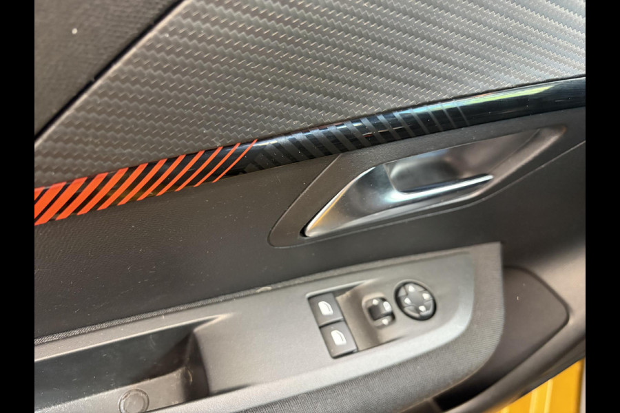 Peugeot 208 1.2 PureTech Active | Navigatie | Dealer onderhouden