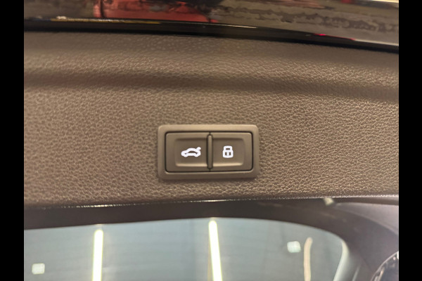 Audi Q3 Sportback 35 TFSI 3x S Line Pano|Sfeer|Keyles|Trekhaak