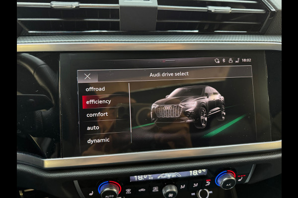 Audi Q3 Sportback 35 TFSI 3x S Line Pano|Sfeer|Keyles|Trekhaak