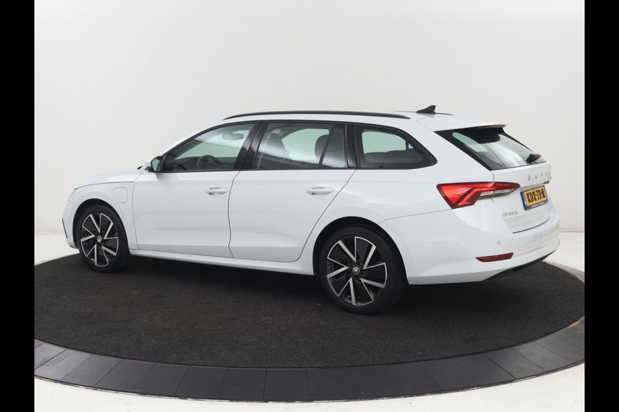 Škoda Octavia 1.4 TSI iV PHEV Business Edition | Adaptive cruise | Stuurverwarming | Carplay | Navigatie | Keyless | Full LED | Virtual Cockpit | Parkeerhulp | Climate control | Plug In