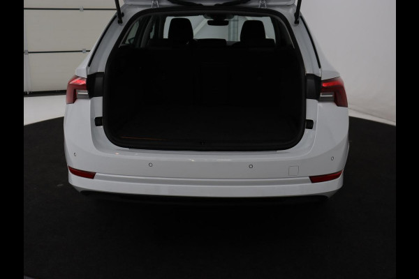 Škoda Octavia 1.4 TSI iV PHEV Business Edition | Adaptive cruise | Stuurverwarming | Carplay | Navigatie | Keyless | Full LED | Virtual Cockpit | Parkeerhulp | Climate control | Plug In