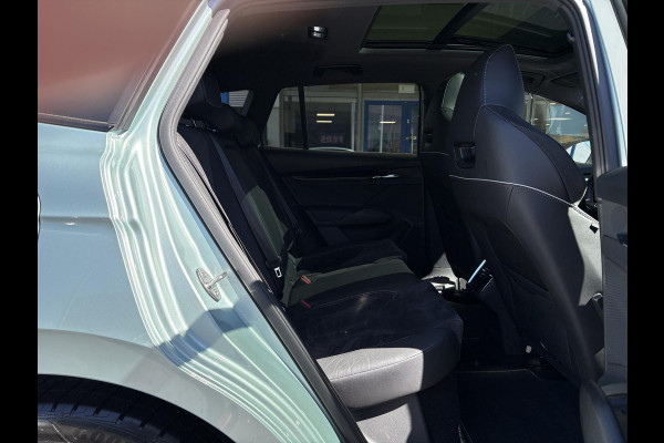 Škoda ENYAQ iV 80 Sportline | Panoramadak | Wegklapbare Trekhaak | Achteruitrijcamera | 21 Inch |