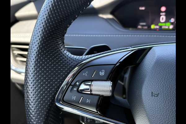 Škoda ENYAQ iV 80 Sportline | Panoramadak | Wegklapbare Trekhaak | Achteruitrijcamera | 21 Inch |