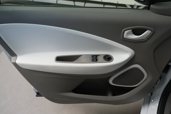 Renault ZOE R90 Life 41 kWh > KOOP ACCU < SOH 92%