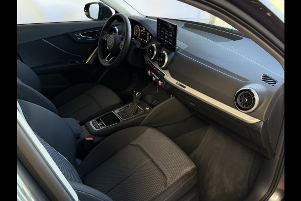 Audi Q2 35 TFSI 1.5 S-LINE ✅ 2026 ✅150PK VIR.COCKPIT ELEK.KLEP TOUCHSCREEN CARPLAY NAVI CAMERA MATRIX LED STOELVERW. PDC KEYLESS 2026 S-EDITION