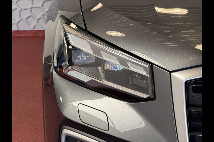 Audi Q2 35 TFSI 1.5 S-LINE ✅ 2026 ✅150PK VIR.COCKPIT ELEK.KLEP TOUCHSCREEN CARPLAY NAVI CAMERA MATRIX LED STOELVERW. PDC KEYLESS 2026 S-EDITION