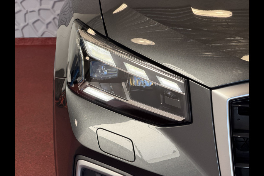 Audi Q2 35 TFSI 1.5 S-LINE ✅ 2026 ✅150PK VIR.COCKPIT ELEK.KLEP TOUCHSCREEN CARPLAY NAVI CAMERA MATRIX LED STOELVERW. PDC KEYLESS 2026 S-EDITION
