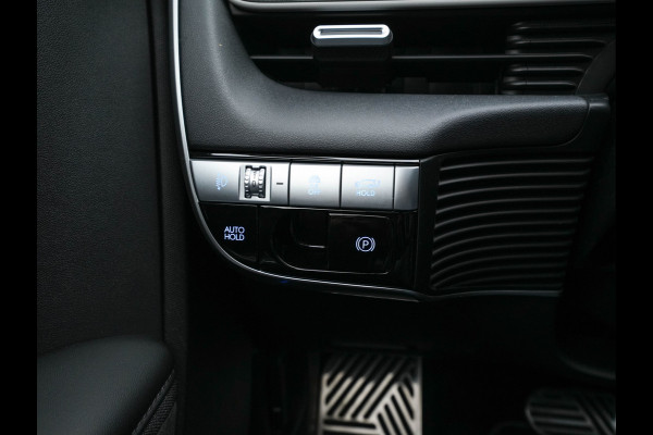 Hyundai IONIQ 5 Lounge 73kWh [ 3-Fase ] {SOH-97%} (INCL-BTW) Aut *HEATPUMP | LEATHER | BOSE-SOUND | FULL-LED | ADAPTIVE-CRUISE | BLINDSPOT | DIGI-COCKPIT | AMBIENTLIGHT | DAB | SHIFTPADDLES | HEAD-UP | NAVI-FULLMAP | KEYLESS | ...
