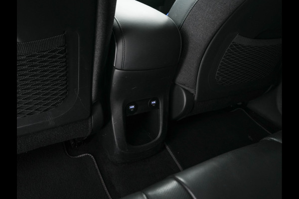 Hyundai IONIQ 5 Lounge 73kWh [ 3-Fase ] {SOH-97%} (INCL-BTW) Aut *HEATPUMP | LEATHER | BOSE-SOUND | FULL-LED | ADAPTIVE-CRUISE | BLINDSPOT | DIGI-COCKPIT | AMBIENTLIGHT | DAB | SHIFTPADDLES | HEAD-UP | NAVI-FULLMAP | KEYLESS | ...