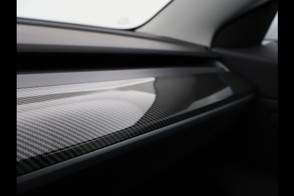 Tesla Model 3 LONG RANGE AWD 75 kWh + CARBON DASHBOARDINLEG | ZWART LEDER | STOELVERW. V+A