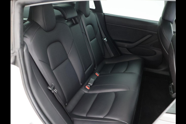 Tesla Model 3 LONG RANGE AWD 75 kWh + CARBON DASHBOARDINLEG | ZWART LEDER | STOELVERW. V+A