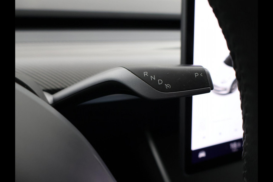 Tesla Model 3 LONG RANGE AWD 75 kWh + CARBON DASHBOARDINLEG | ZWART LEDER | STOELVERW. V+A
