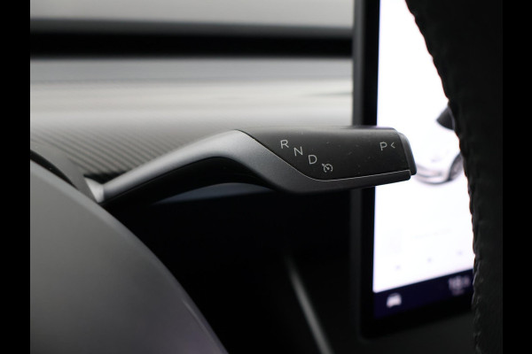 Tesla Model 3 LONG RANGE AWD 75 kWh + CARBON DASHBOARDINLEG | ZWART LEDER | STOELVERW. V+A
