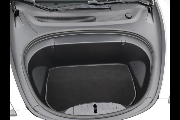Tesla Model 3 LONG RANGE AWD 75 kWh + CARBON DASHBOARDINLEG | ZWART LEDER | STOELVERW. V+A