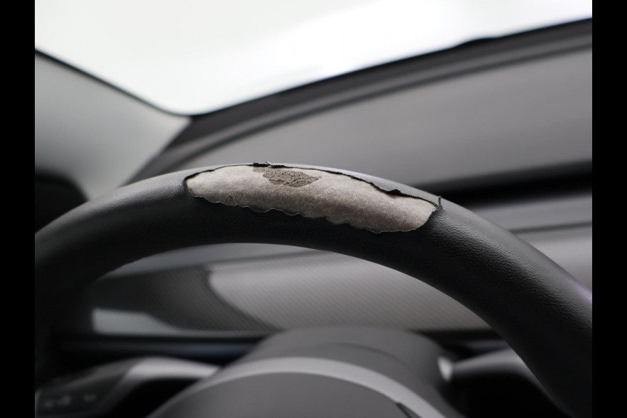 Tesla Model 3 LONG RANGE AWD 75 kWh + CARBON DASHBOARDINLEG | ZWART LEDER | STOELVERW. V+A