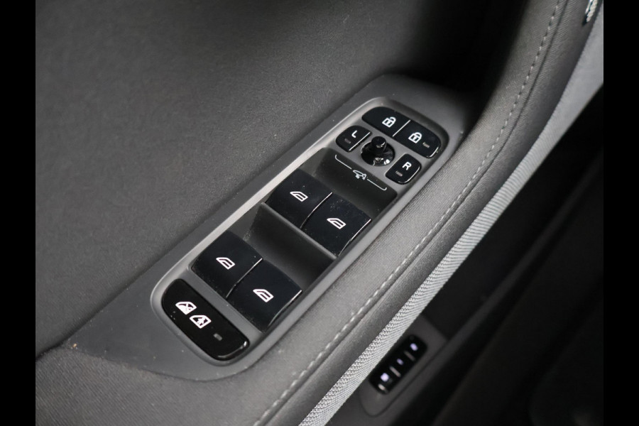 Polestar 2 LONG RANGE DUAL MOTOR 408 PK LAUNCH EDITION 78kWh PERFORMANCE PACK + BREMBO BRAKES | 20 INCH | HARMAN KARDON