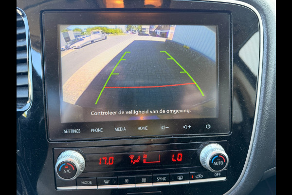 Mitsubishi Outlander 2.4 PHEV 240PK AWD PURE PLUG IN HYBRIDE CAMERA CARPLAY LED-XENON