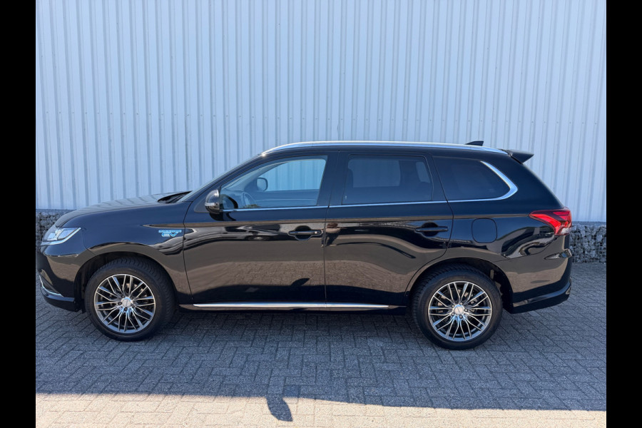 Mitsubishi Outlander 2.4 PHEV 240PK AWD PURE PLUG IN HYBRIDE CAMERA CARPLAY LED-XENON
